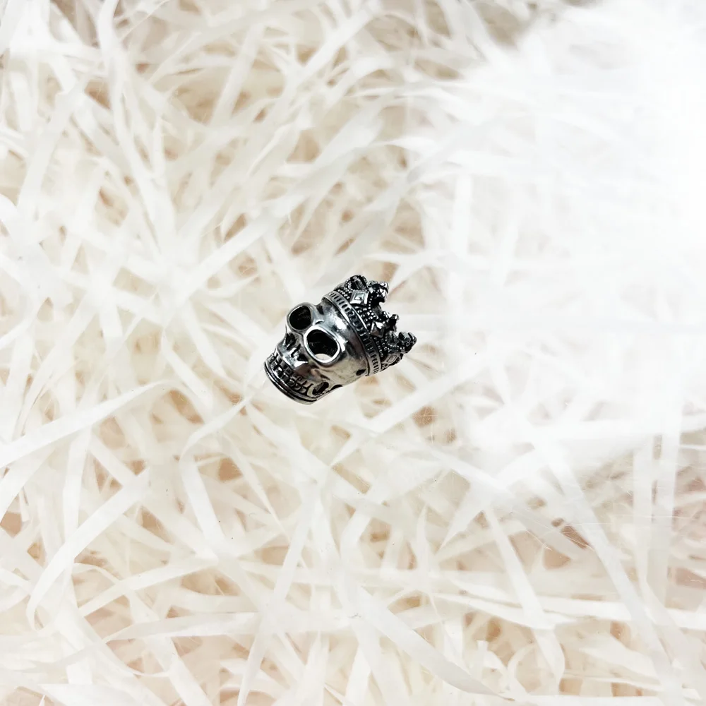 Браслеты из серебра 925 пробы с бусинами короной черепом | Украшения и аксессуары