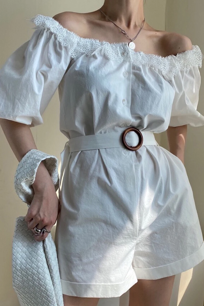 

Elegant temperament lace one-line neck strapless two-wear waist puff sleeve jumpsuit with belt