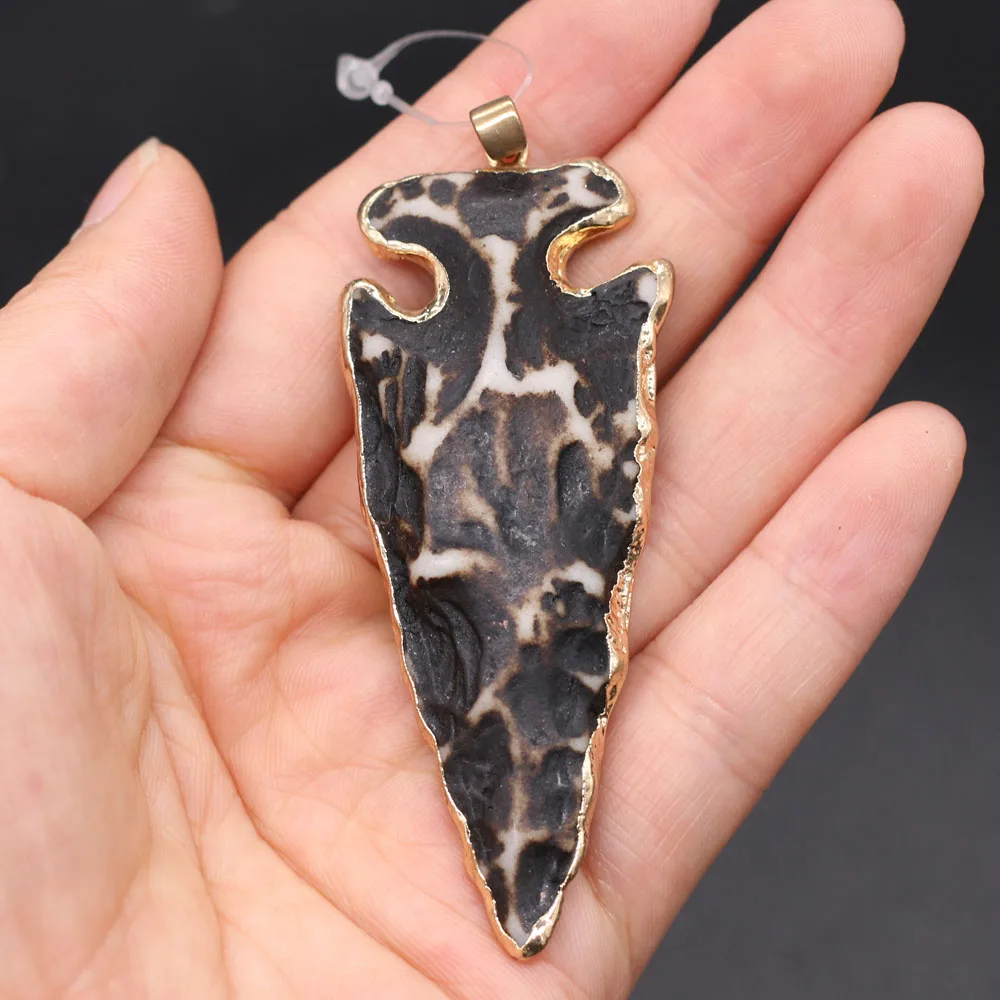 

2021 Hot-selling Boutique Natural Stone Arrow-shaped Cow Bone Fashion High-quality Pendant for Making DIY Necklace Accessories