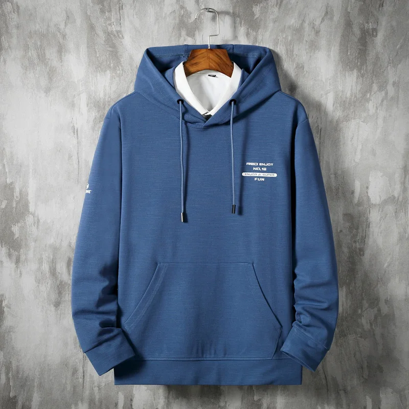 

Hoodies & Sweatshirts