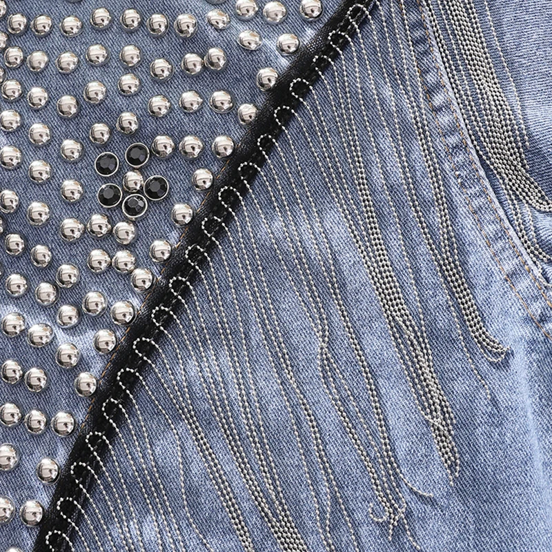 Куртка женская джинсовая оверсайз с заклепками и кисточками винтажная верхняя