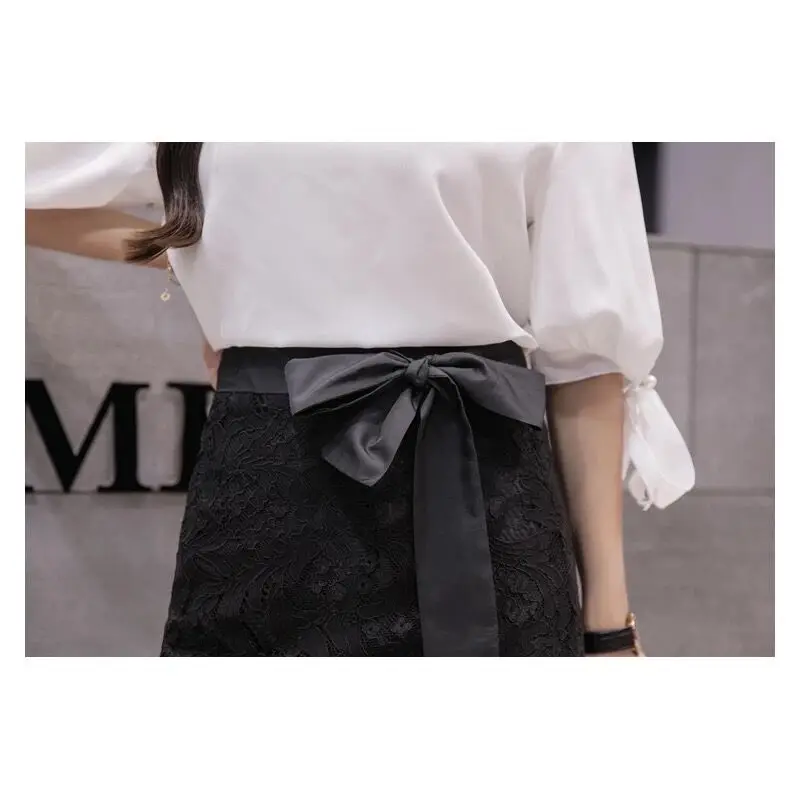 

Lace skirt women's 2019 new Korean high waist short skirt with buttocks and A-line skirt