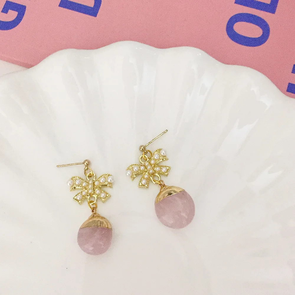 Женские серьги 2021 трендовые с жемчугом и бантом небольшие инкрустацией в виде