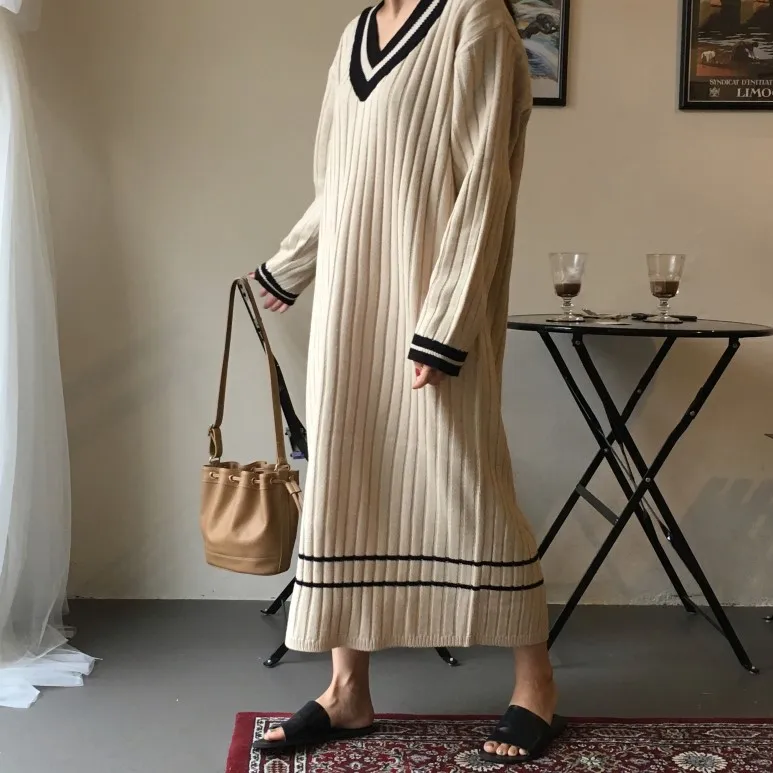 

Korean Ins Retro Contrast Color Preppy Style V-neck Lazy and Loose Versatile Long Sleeve Sweater Dress Long Knitted Dress