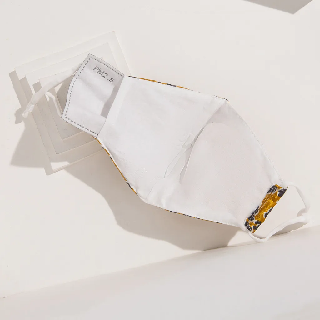 

1pc Unisex Leopard Print Reusable Face Mouth Cover Masques Windproof Mouth-muffle Maschere Cap 207