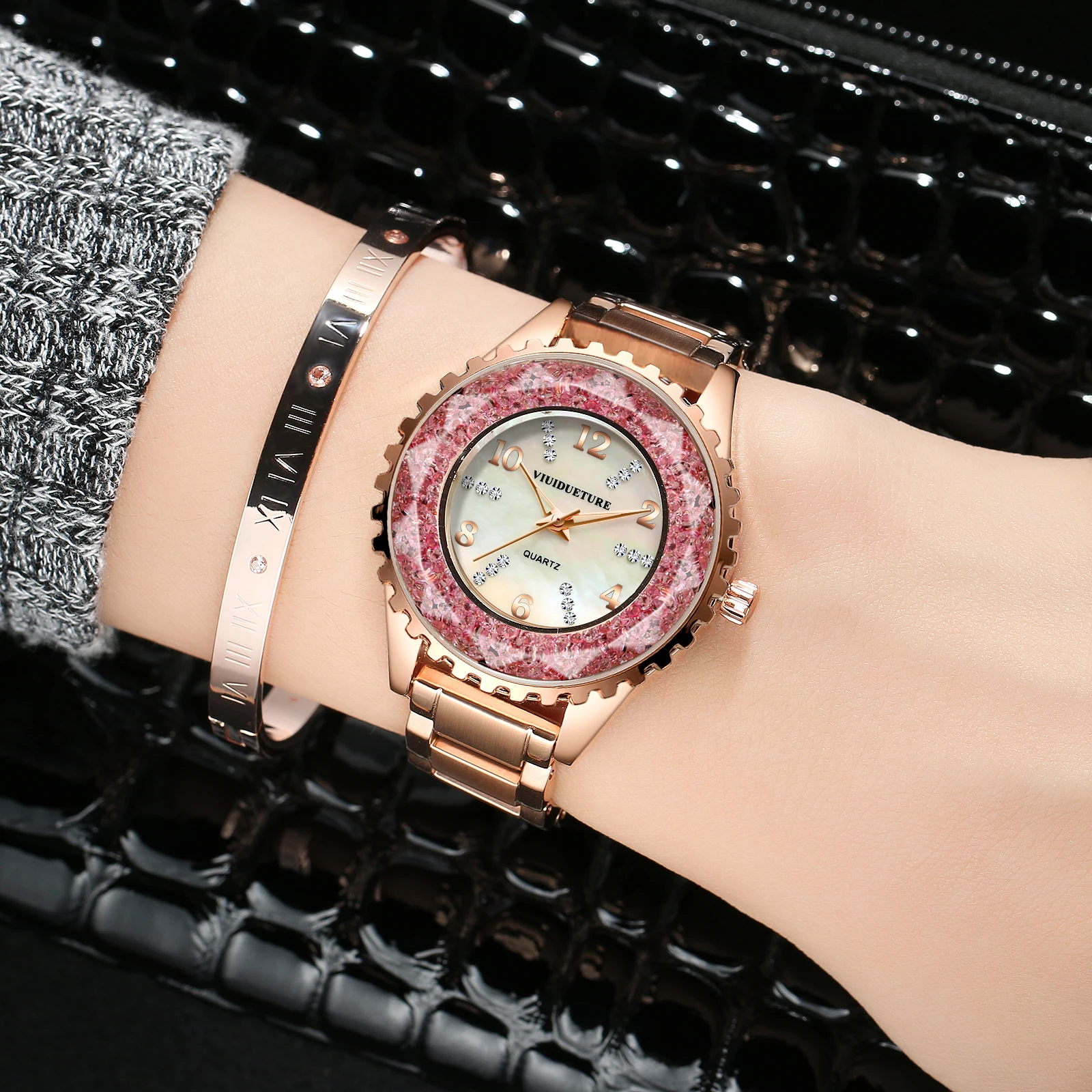 

Factory direct sales casual fashion watch women's matching watch stainless steel belt folding buckle ladies watch