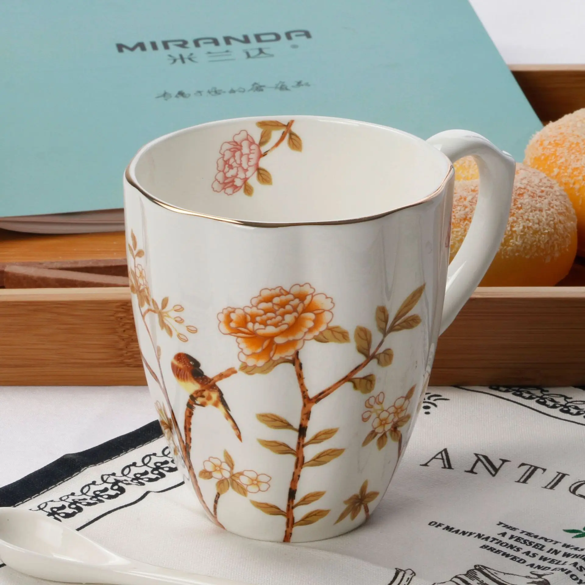

Royal English Pastoral Bone China Coffee Cups Large Capacity Ceramics Breakfast Milk Mug And Cup Free Shipping