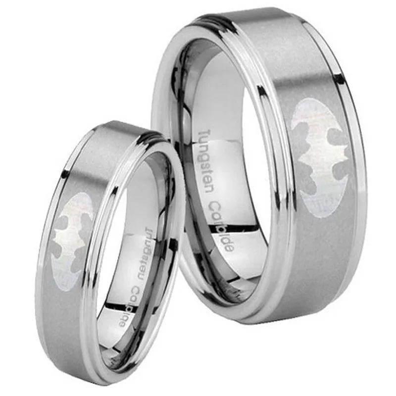 Мужское кольцо 6 мм с начесом вольфрамовое обручальное супербэтменом подарок на