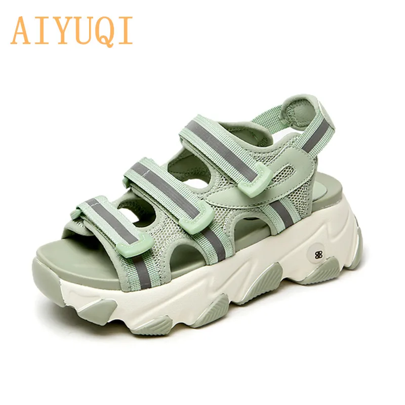 Женские сандалии с открытым носком пляжные на плоской толстой подошве для лета