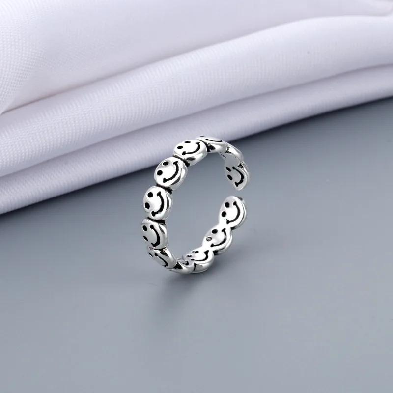 

Vintage Ancient Silver Happy Smiling Face Open Rings for Women Punk Hip Hop Adjustable Ring Fashion Jewelry Best Gift ring