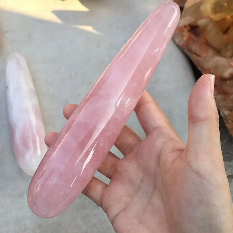 1 шт. Природный камень резной розовый кварц с украшением в виде кристаллов