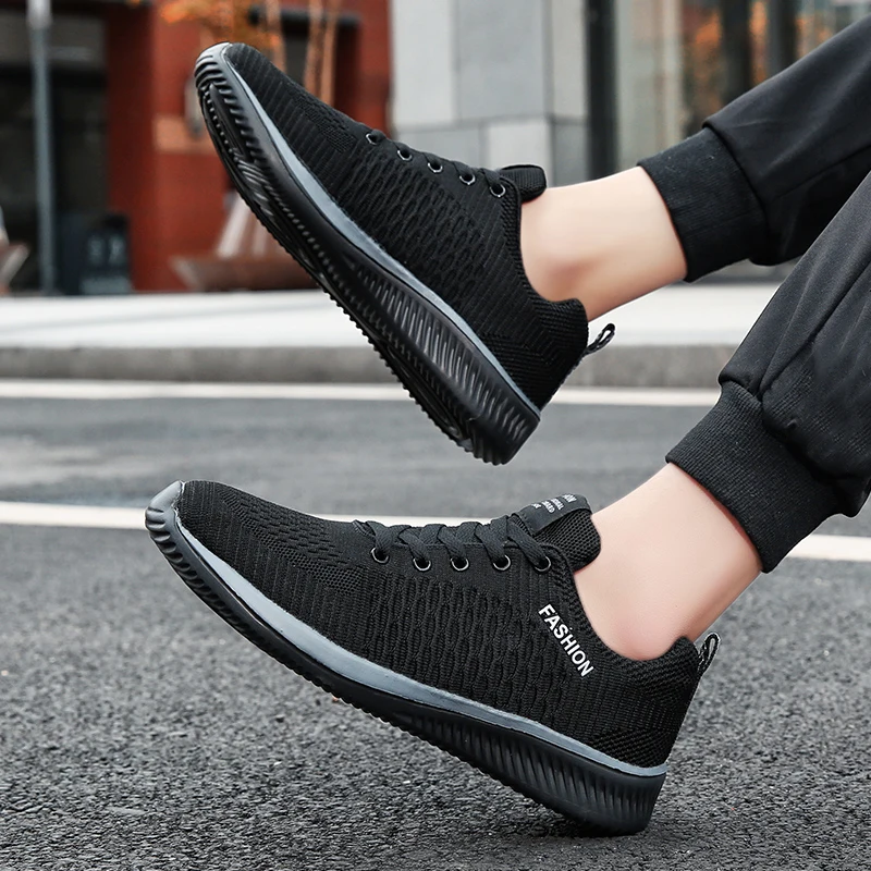 Кроссовки мужские на шнуровке легкие сникерсы Повседневная Удобная дышащая