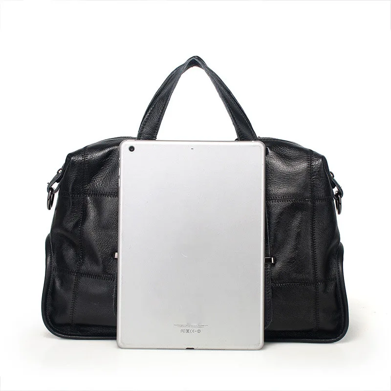

22020 new women's bag travel large-capacity portable fashion fashion one shoulder messenger bag women satchels