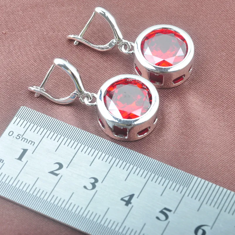 Женский ювелирный комплект из колье и серёг серебристого цвета | Украшения