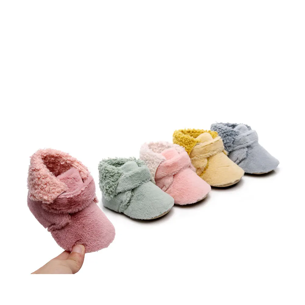 

Baby Winter Fur Crib Shoes, Soft Sole Plush Lined Slippers Toddler First Walkers with Non-Slip Bottoms