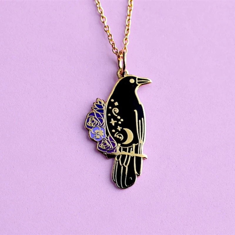 

Simple Retro Style Creative Flower And Bird Pendant Necklace Personality Star And Moon Pattern Ladies Necklace Jewelry Best Gift