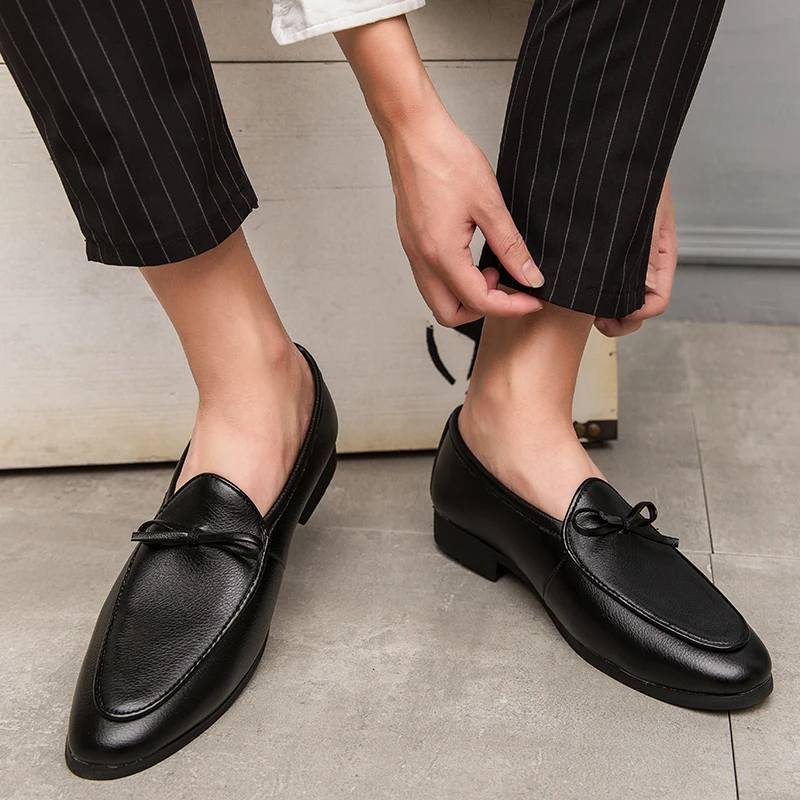 

2019 new classic brand fashion autumn men's dress shoes formal suit wedding shoes flat bottom loafers big size 48 elegant luxur