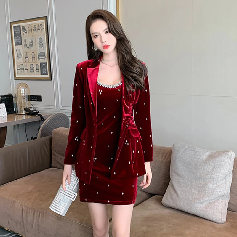

Fashion Women Velvet Floral Vintage Single Button Blazer Coat Suit Jacket Sexy Strap Sleeveless Mini Dress Female 2 Pieces Set