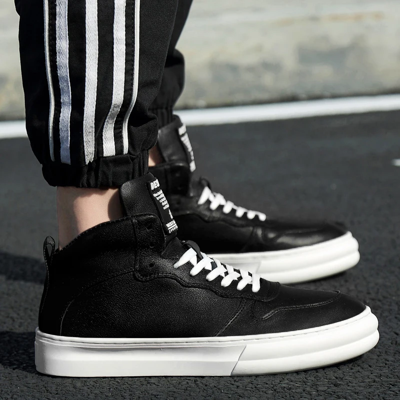 

Men's Shoes