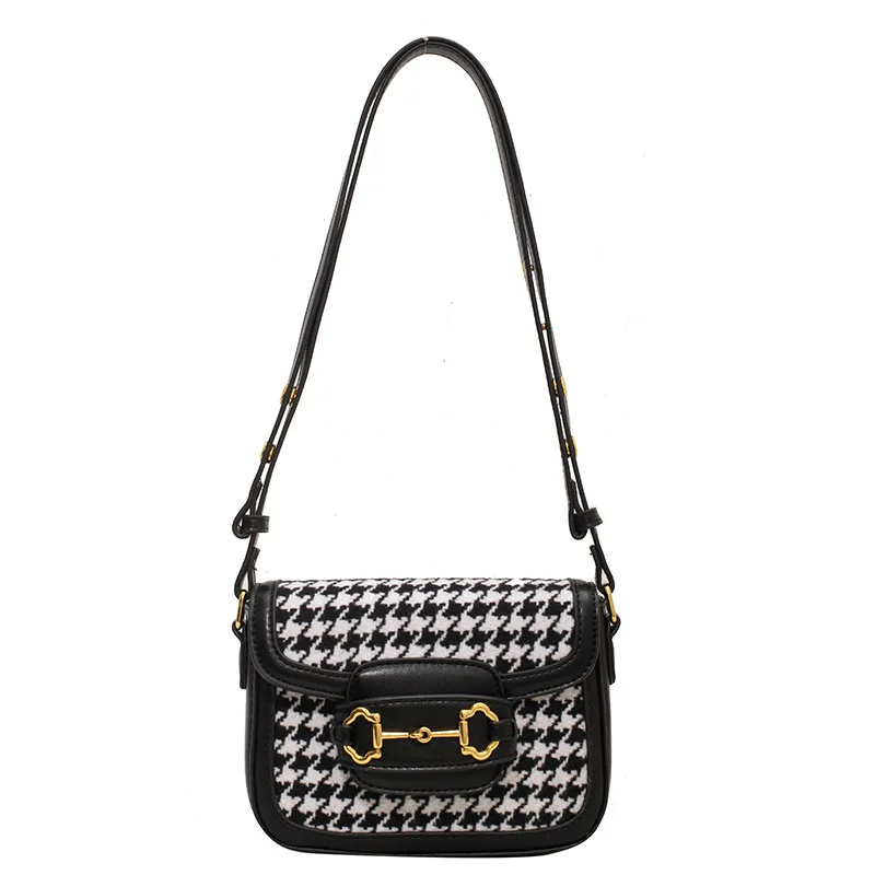 

Women Of New Fund Of 2021 Autumn Winters BaoChao Web Celebrity Leopard Plover Case One Shoulder Saddle Bag Brim Worn And Bags
