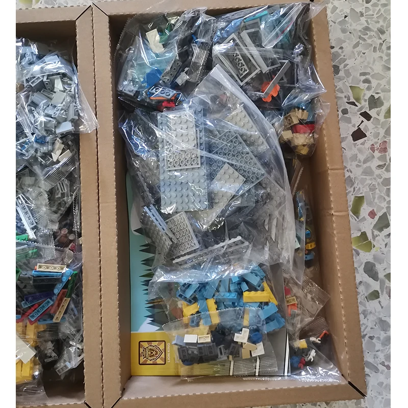 

DHL 71016 180043 2218Pcs City Street Movie Series The Kwik-E-Mart Set Buidling Blocks Bricks Kids Education Toy Girl Gifts