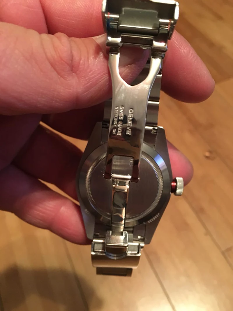 

Mens Automatic Watch Red Bezel Black Dial Stainless Steel Sapphire Crystal Mechanical Sweep Movement Man Wristwatch