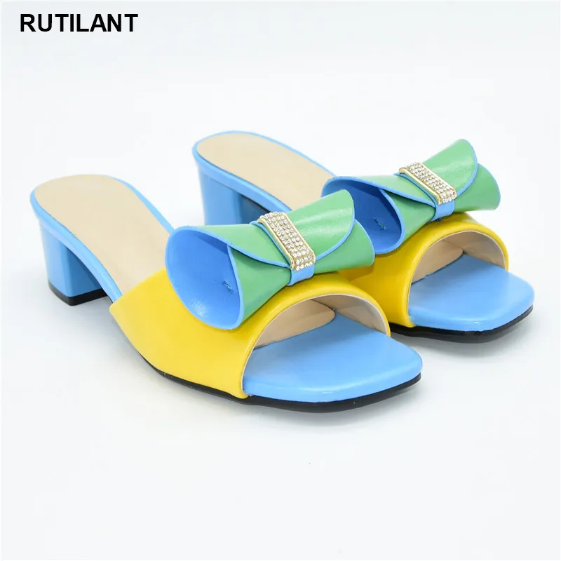 Женские босоножки на среднем каблуке элегантные туфли лодочки без застежки