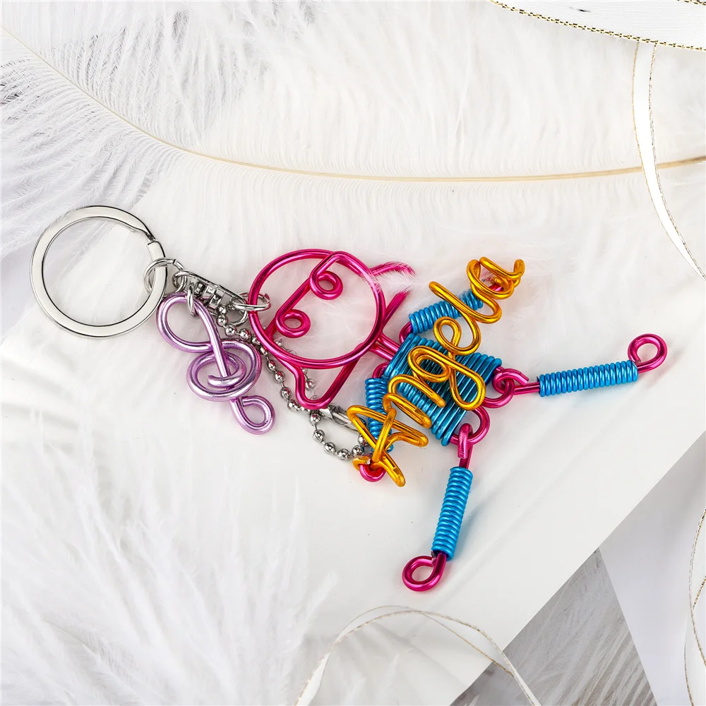 

Handmade DIY Polyline Letter Keychain Personalized Human-shaped Pendant Keyring Customized Family Lovers Metal Key Chain Gifts