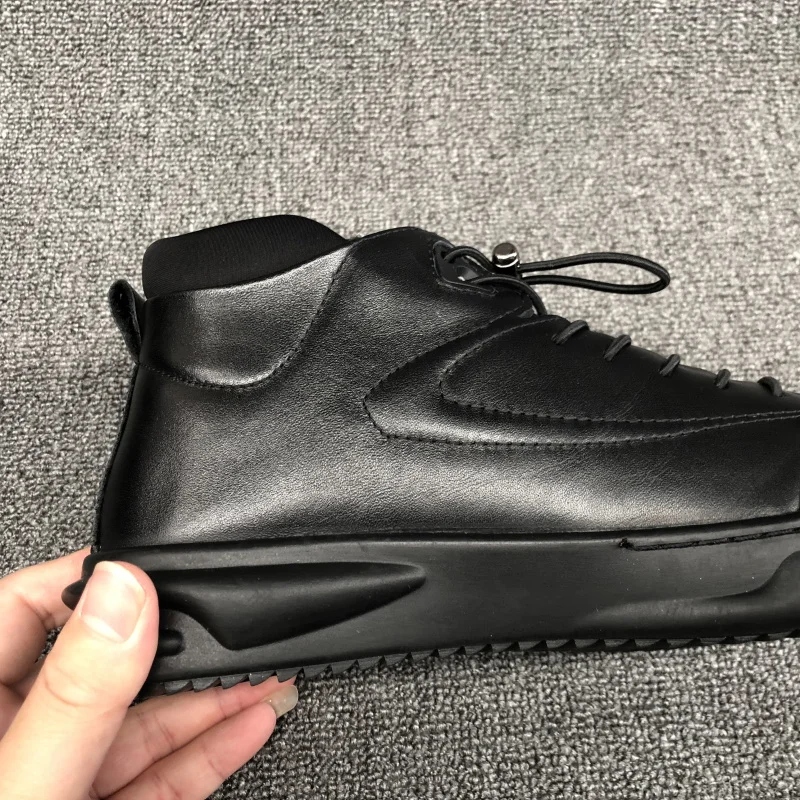 

Men Autumn Winter Warm High-Top Shoes Round Toe High Quality Leather Cotton Shoes High Street Black Work Sneakers Comfortable