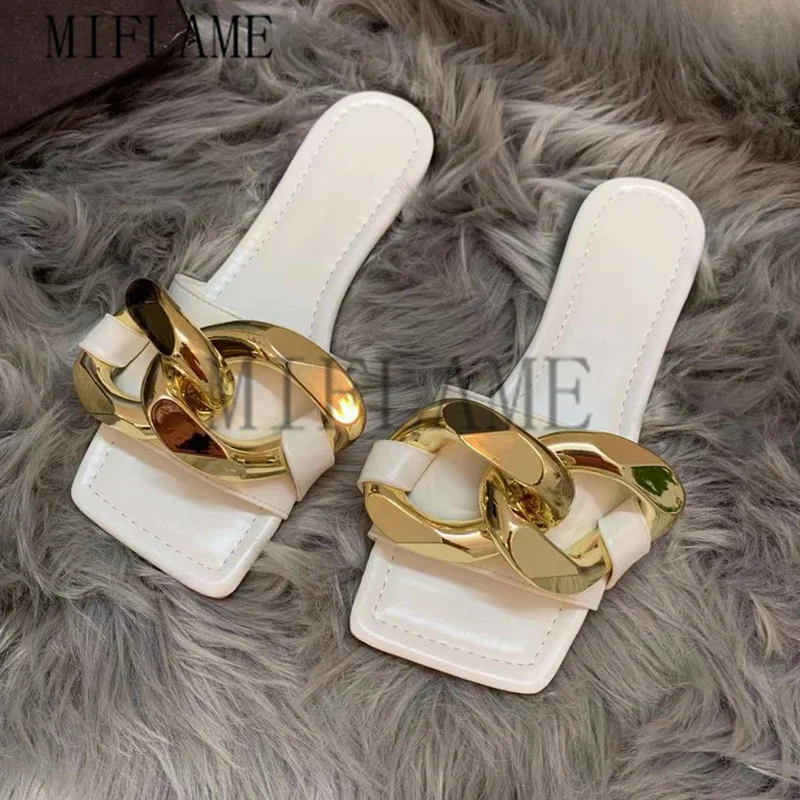 

2021 Summer Flat Fashion Slippers Women Genuine Leather Metal Coarse Chain Decoration Shoes Square Toe Design Outdoor Silppers