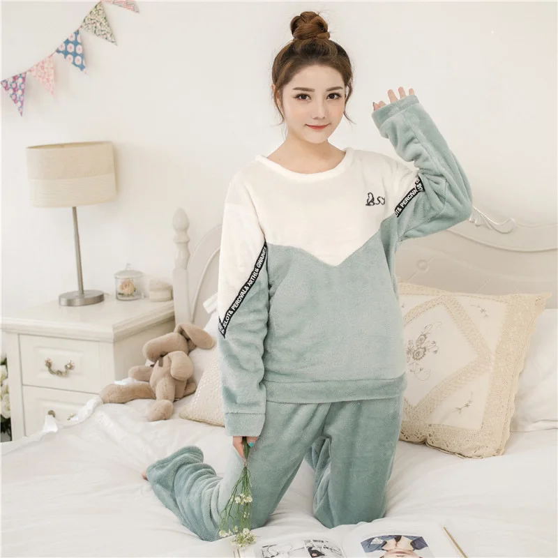 Winter Women Warm Casual Nightdress Sleepwear Pijama Mujer Flannel full-sleeve Pajamas Set Ladies Homewear Pyjamas Women Clothes