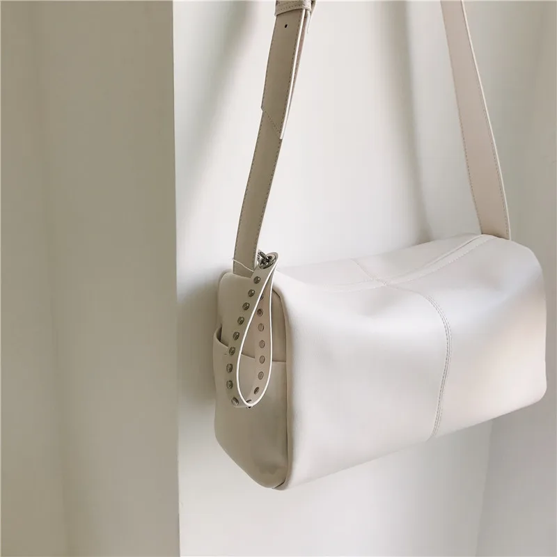 Fashion Rivet Style Genuine Leather Women Shoulder Bags 2021New Large Capacity Crossbody Bag for Ladies Luxury Designer Handbags