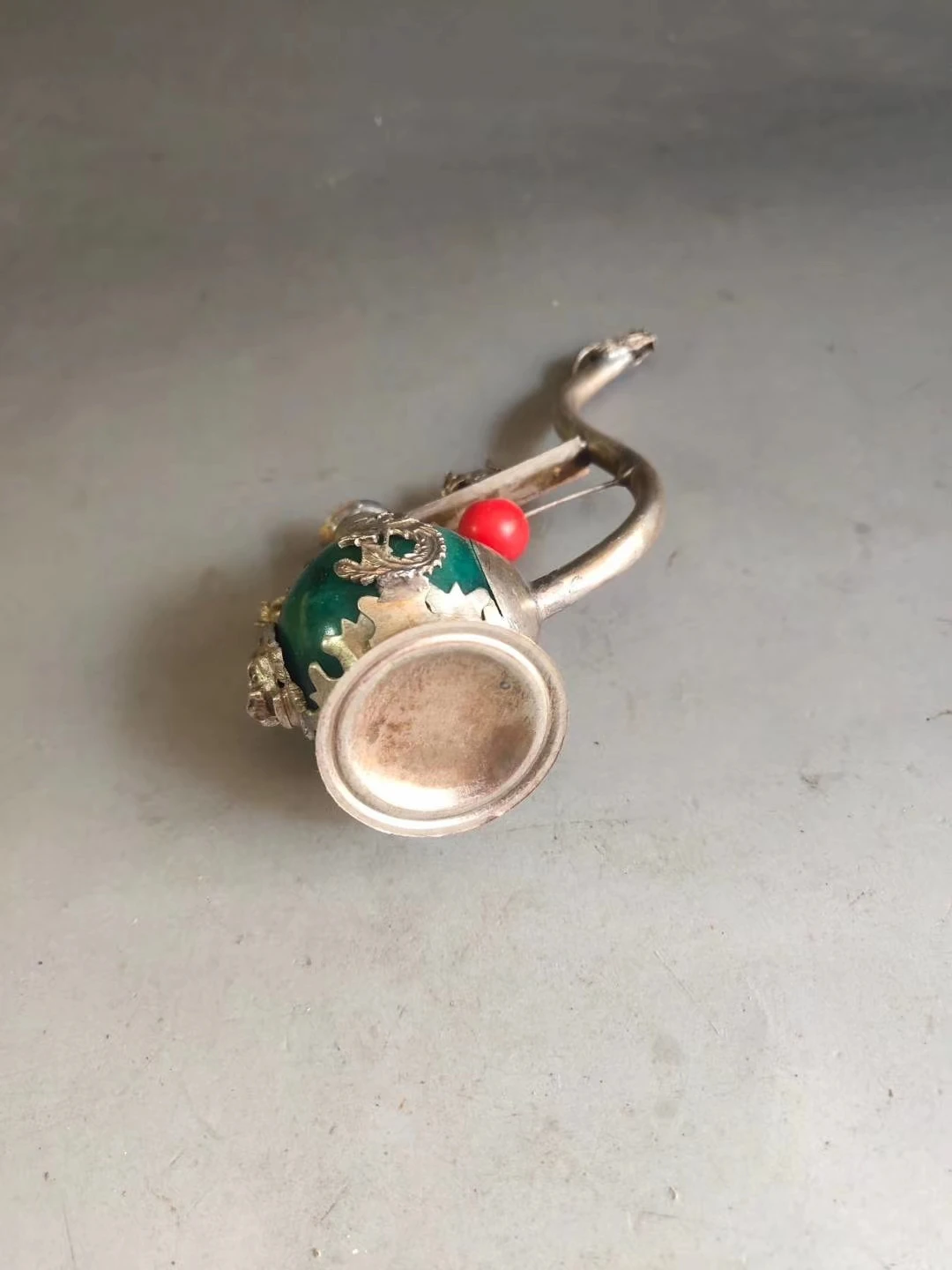 Белая медная инкрустированная фарфоровая водопроводная труба Китайская