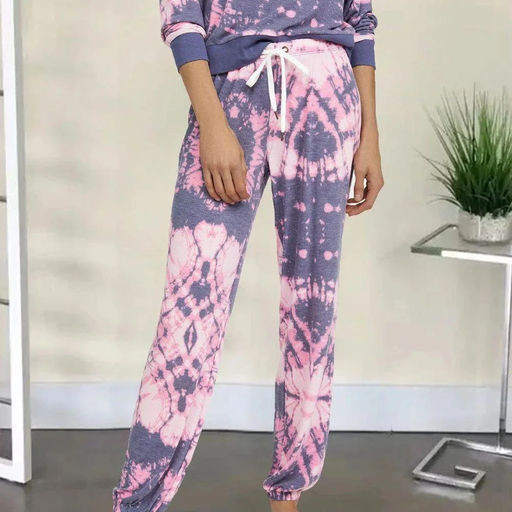 Костюм спортивный женский из двух предметов элегантный комплект с брюками