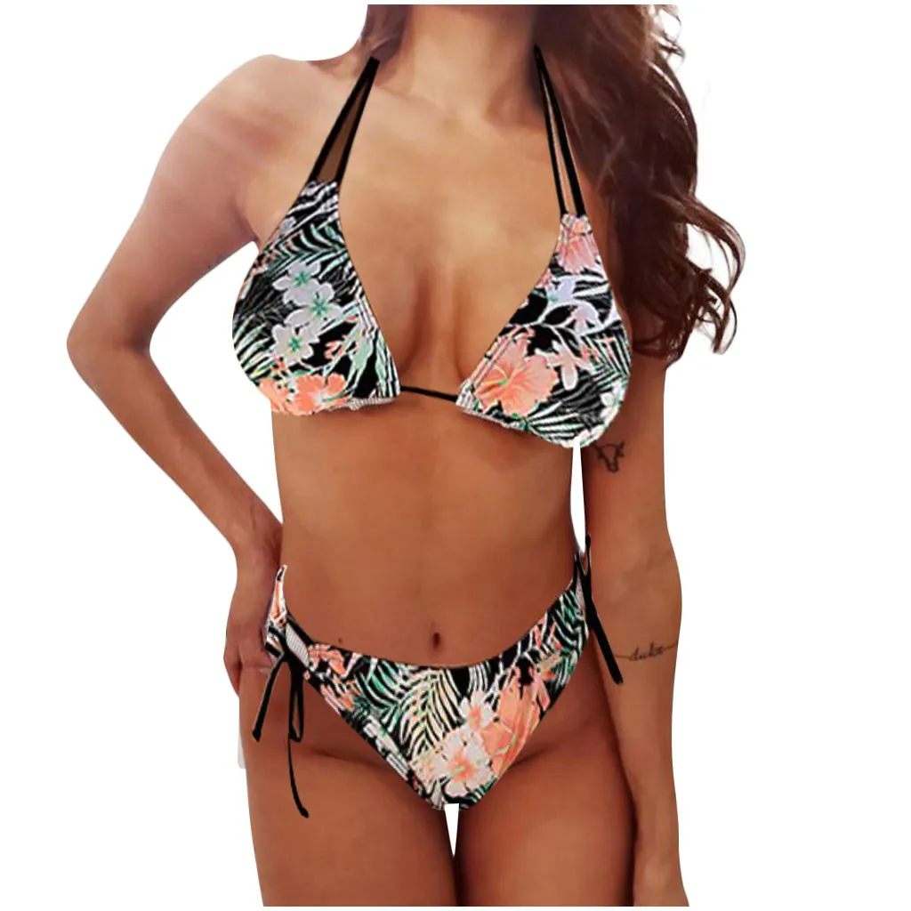 Женский купальный костюм с чашками пуш-ап и цветочным принтом |