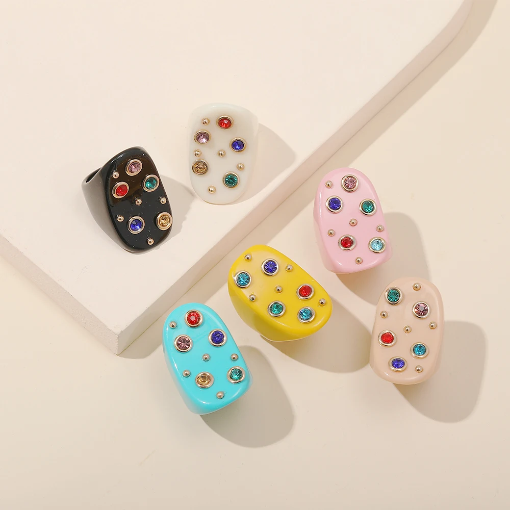 

Charm Colorful Rhinestone Rings for Women 2023 Acrylic Resin Big Crystal Finger Ring Girls Vintage Punk Female Jewelry Party