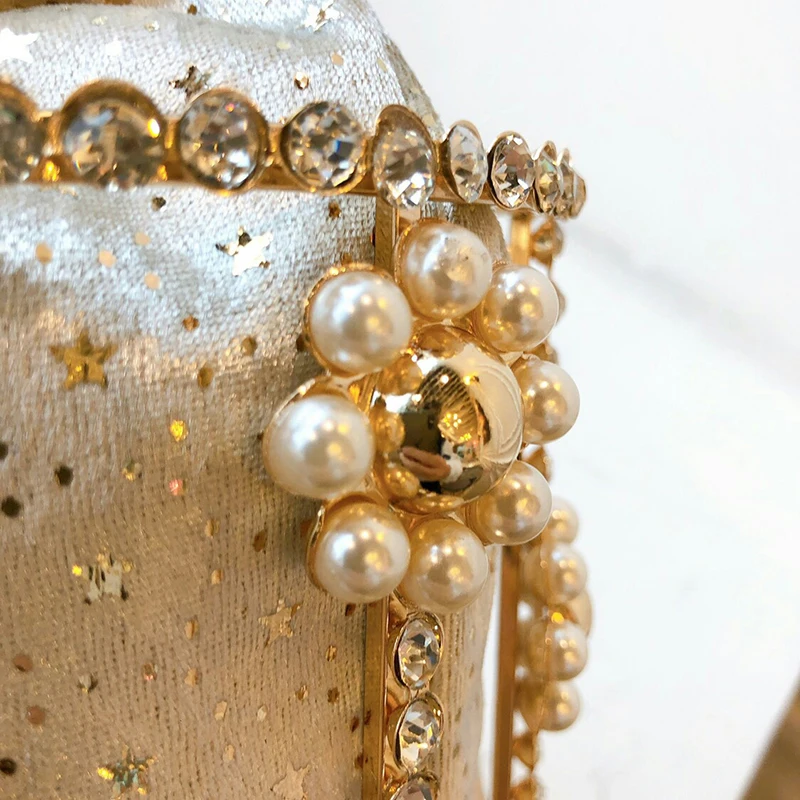 

[EAM] Women New Diamonds Handmade Pearl Flowers Bucket Handbag Personality All-match Top-handle Bag Fashion Tide 2021 18A2343