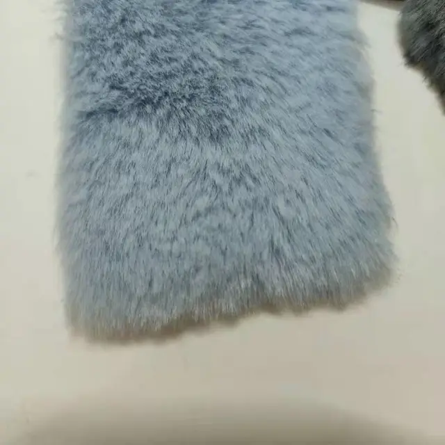 Фото искусственного меха на коже. Материал с длинным ворсом. 10 мех. 10 мех. Boksich c10 (мех).