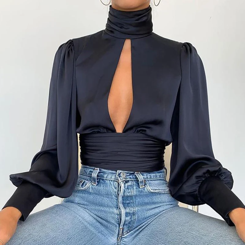 

Shirts & Blouses