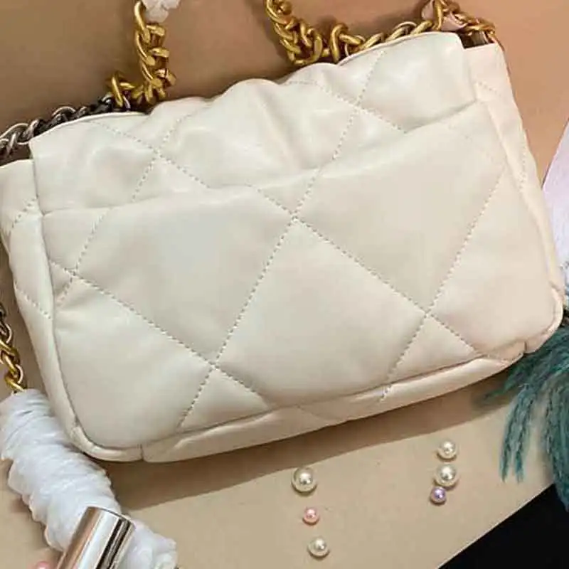 

Women bag Chain Shoulder Strap With Flap Luxury Designer Handbag high quality Soft Pleated Leather Qulited Shoulder