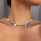 Ожерелье-чокер женское короткое с белыми и голубыми бусинами