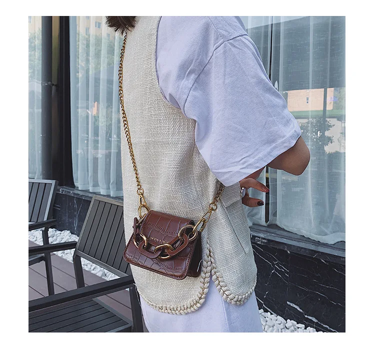 Fashion Mini Saddle Women Shoulder Bags Designer Brand Acrylic Chain Handbags Luxury Pu Leather Female Crossbody Bag Small Purse