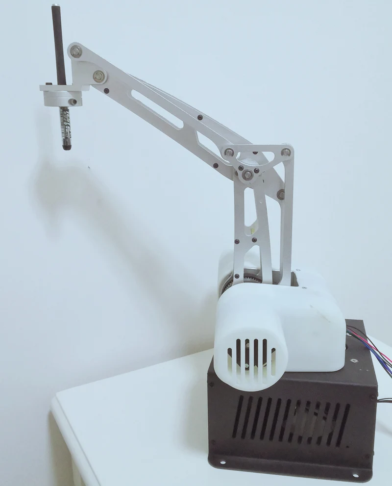 Рисунок 2 - Трехосевой робот-манипулятор с нагрузкой 0