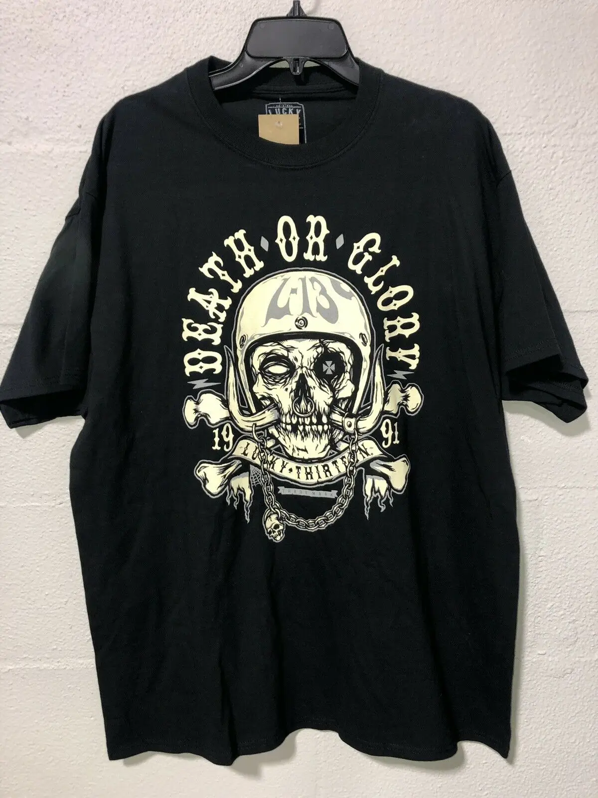 

Lucky 13 Brand Men’s T Shirt Motor Pig Skull Hot Rod Motorcycle Chopper XL