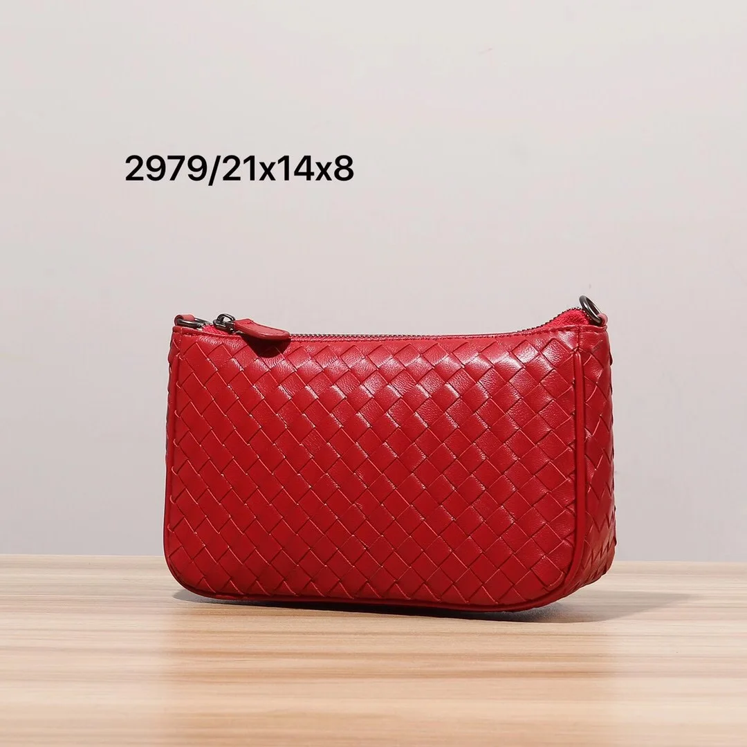 

free shipping 2020 the new style fashion and causel genuine leather sheepskin women handbag one shoulder bag crossbody bag 21cm