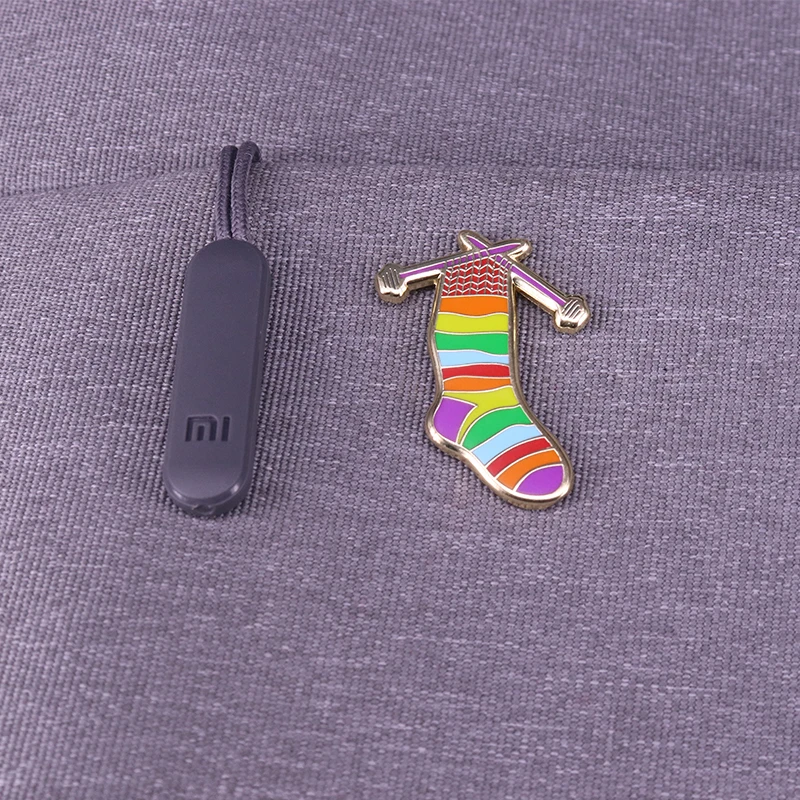 Пряжа вязаная крючком заколка для лацкана модный значок в стране чудес