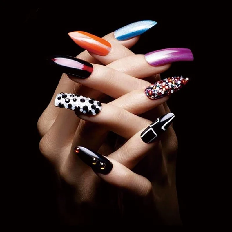 

Female Nail Art Lifesize Silicone Practice Hand Mannequin with Flexible Fingers Adjustment For Nails Display