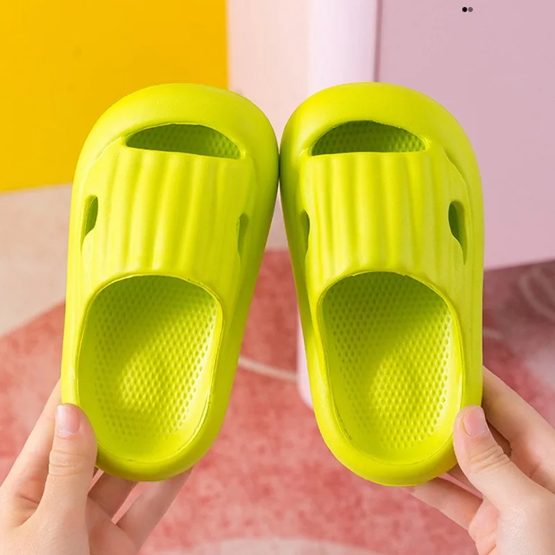 

Slippers For Boy Girl Home Shoes Soft Bottom Kids Shoes Baby Indoor Slippers Beach Slides Sandals Toddler Flip Flops Summer