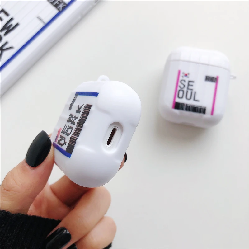 Чемодан со штрих-кодом на билете Hot Air чехол для Bluetooth гарнитуры Airpods белые