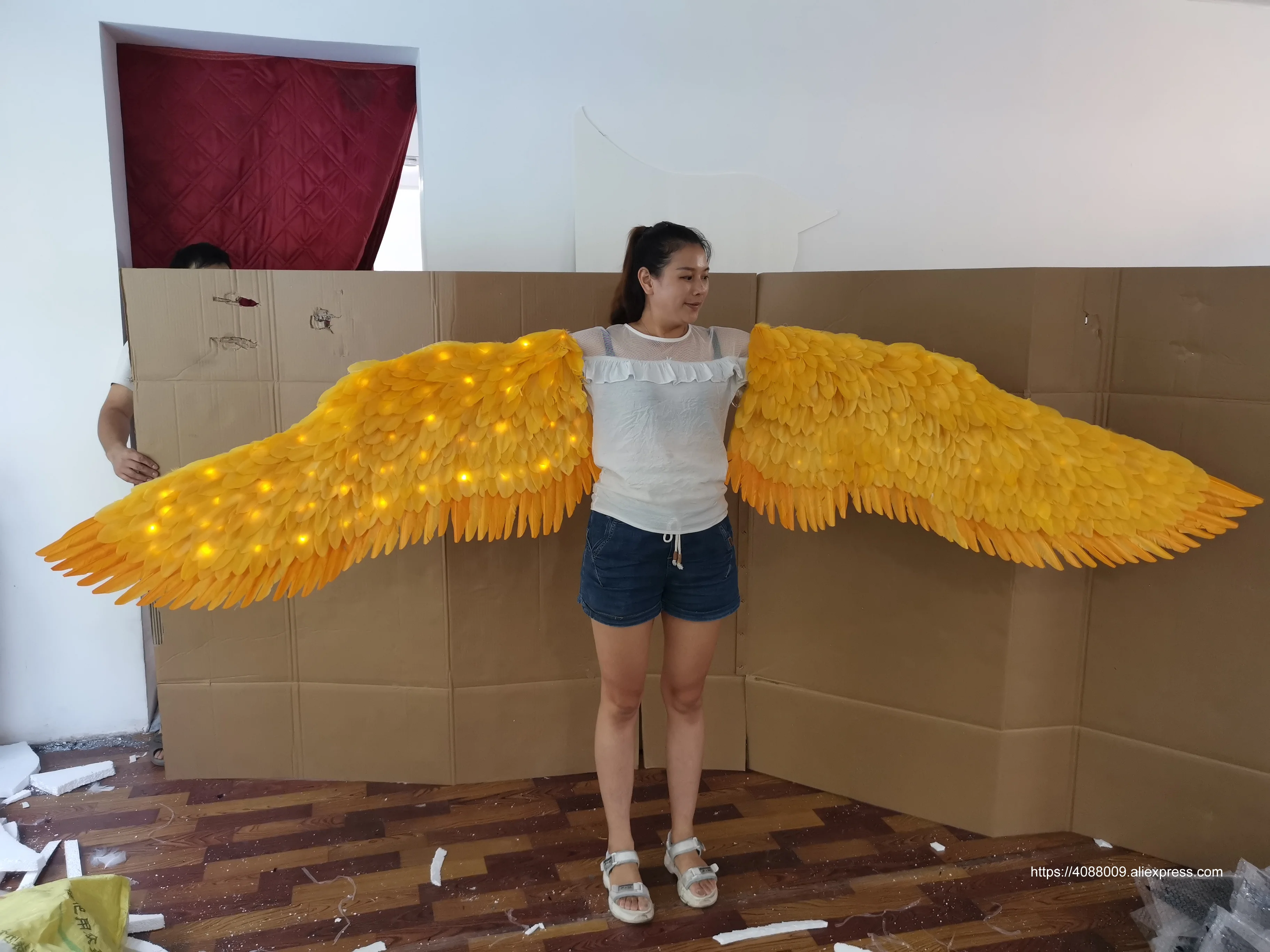 Высококачественные мягкие золотые блестящие Крылья Ангела можно использовать